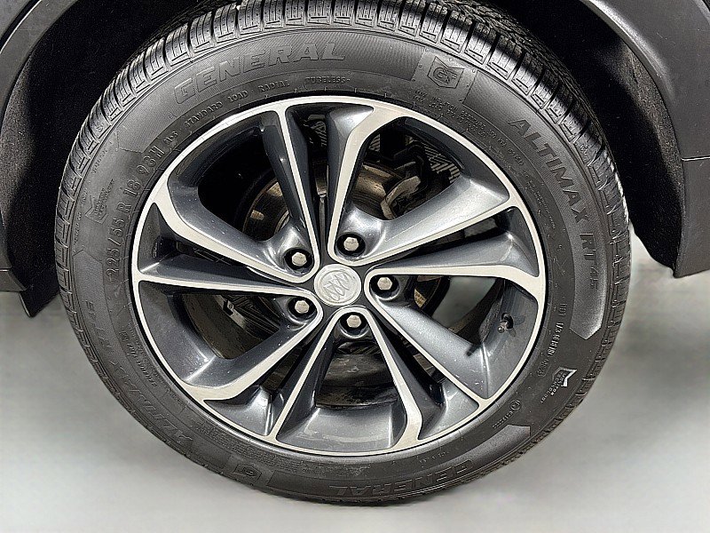 Used 2021 Buick Encore GX Select image 29