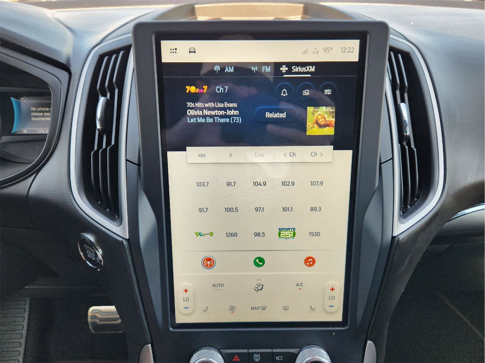 Used 2022 Ford Edge ST-Line AWD/4WD image 16
