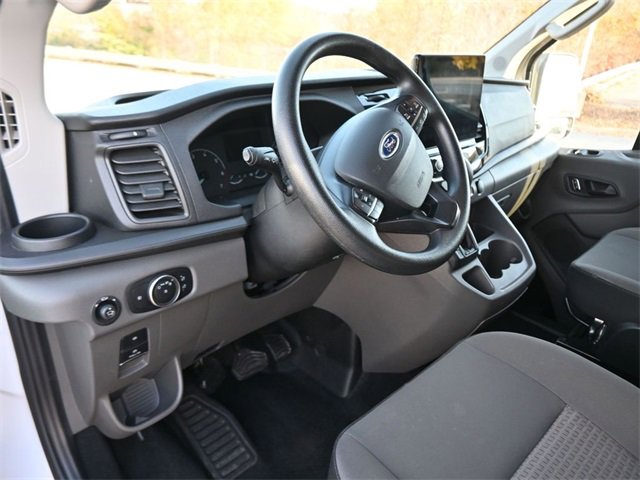 Used 2023 Ford Transit 350 XLT image 10