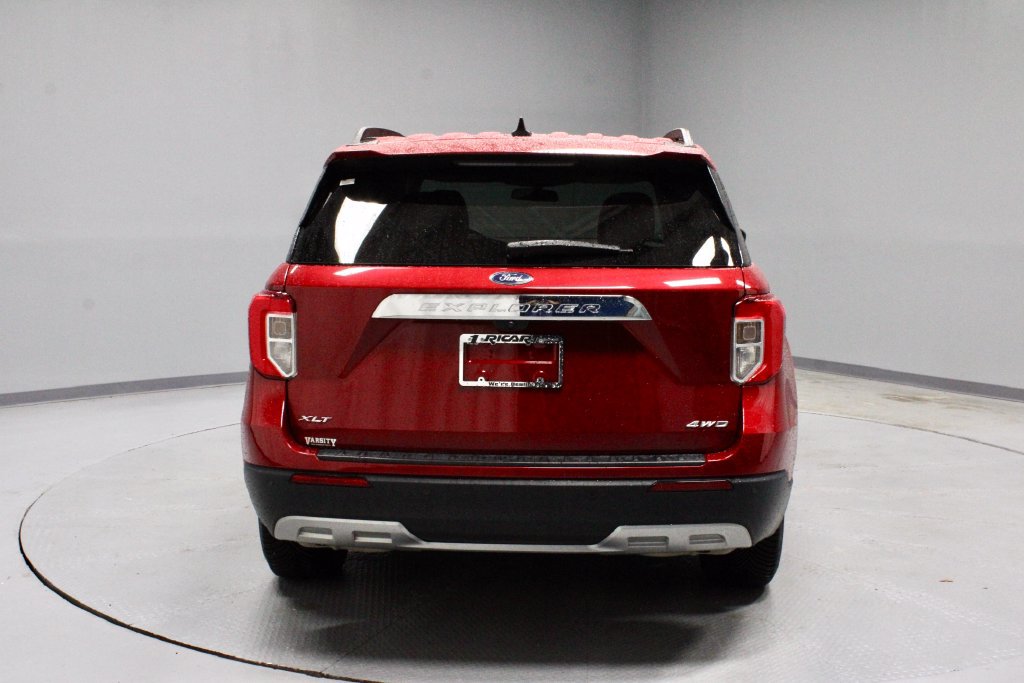 Certified 2023 Ford Explorer XLT w/ Equipment Group 202A AWD/4WD image 10