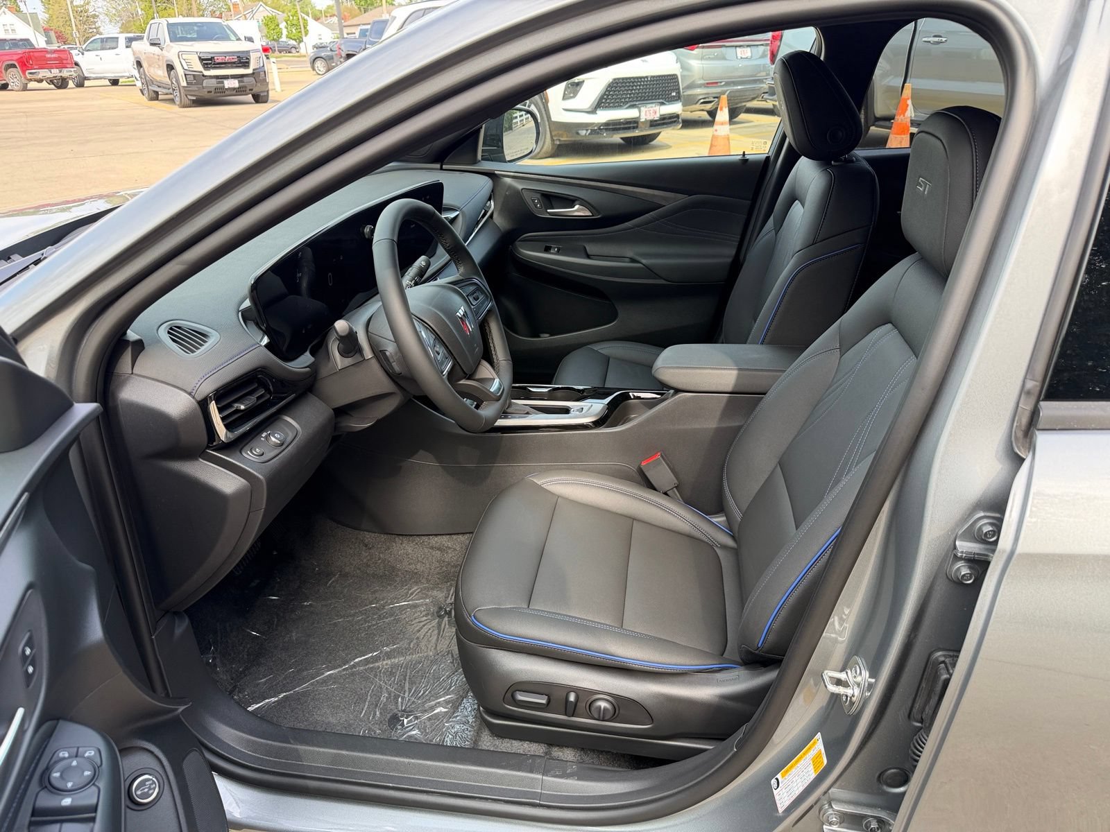 New 2026 Buick Envista Sport Touring w/ Convenience I Package FWD image 10
