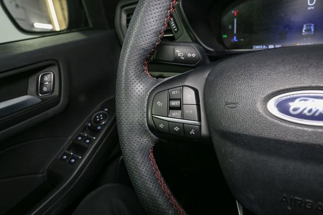 Used 2023 Ford Escape ST-Line w/ Tech Pack #1 AWD/4WD image 34