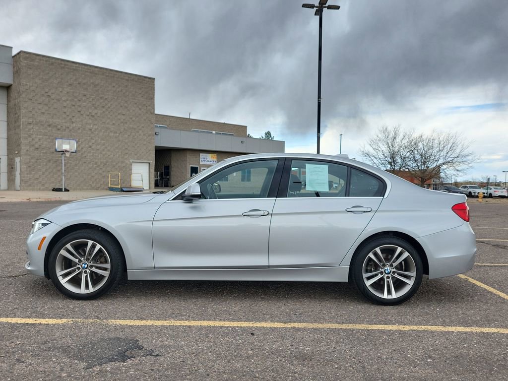 Used 2018 BMW 330i xDrive Sedan image 7