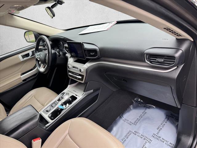 Used 2021 Ford Explorer XLT w/ Equipment Group 202A image 20