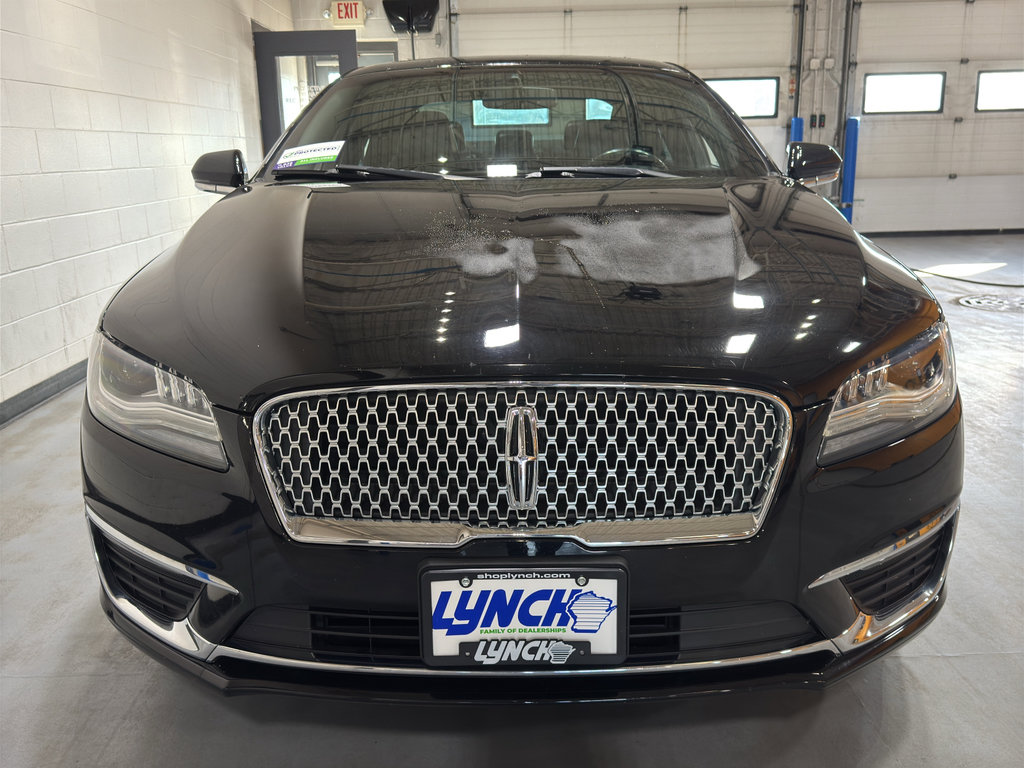 Used 2017 Lincoln MKZ Premiere image 9
