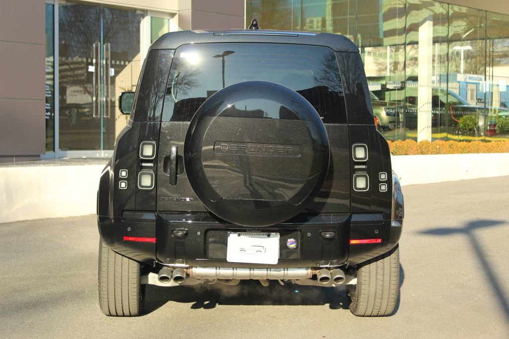 New 2026 Land Rover Defender 110 V8 image 7