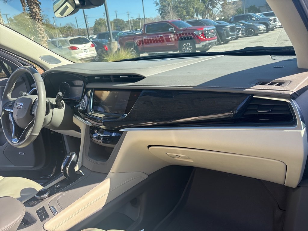 Certified 2024 Cadillac XT6 Premium Luxury w/ LPO, Floor Liner Package image 35