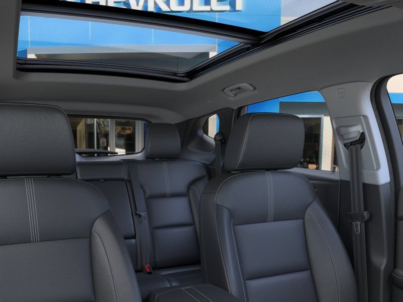 New 2026 Chevrolet Blazer LT w/ Midnight/Sport Edition AWD/4WD image 24