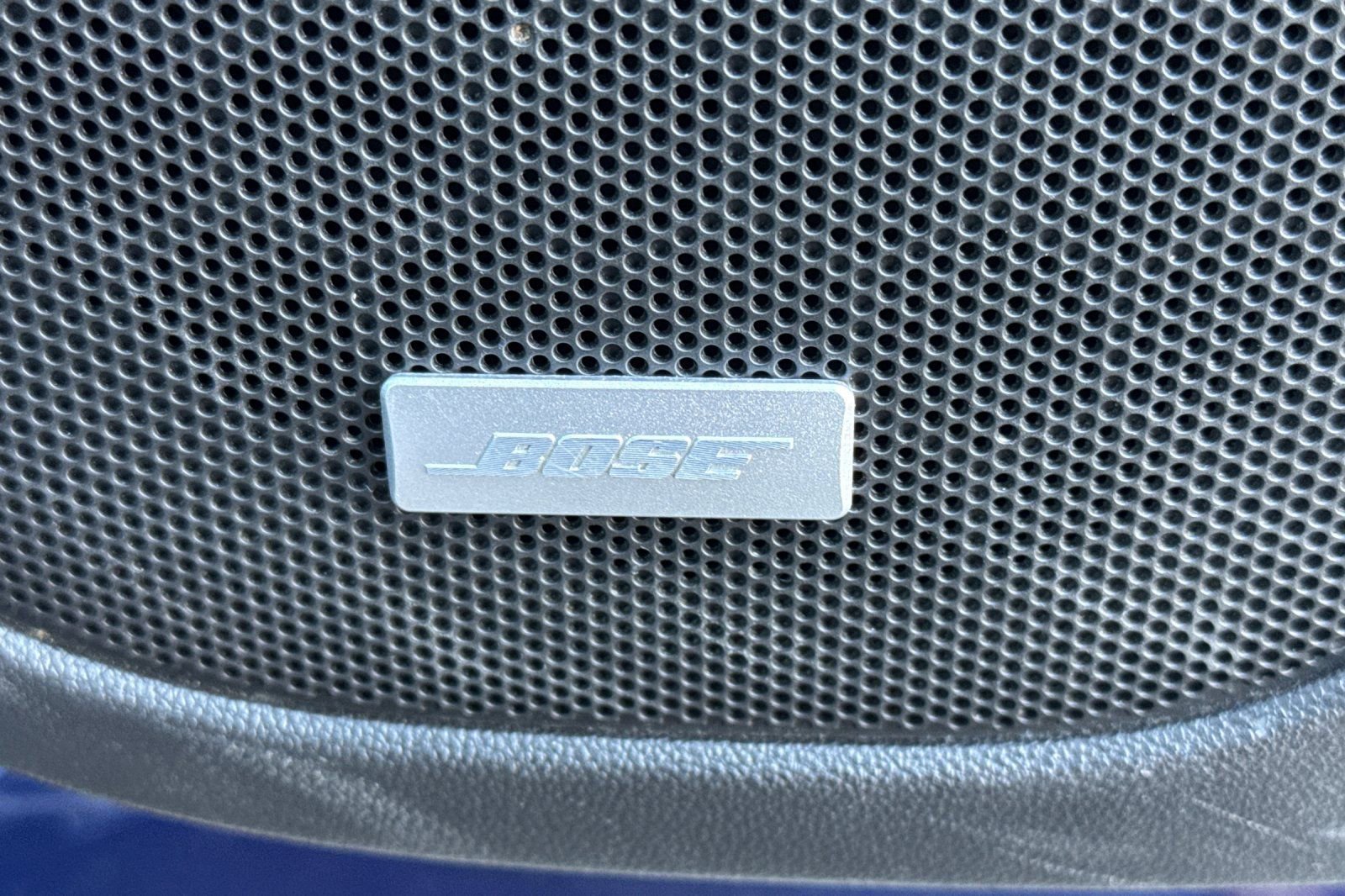 Certified 2023 GMC Acadia SLT image 21