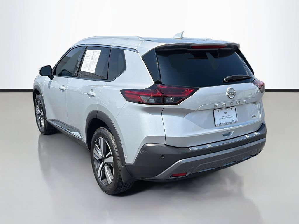 Used 2023 Nissan Rogue SL w/ SL Premium Package FWD image 7