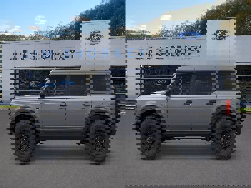 New 2026 Ford Bronco Big Bend w/ Black Diamond Package image 3