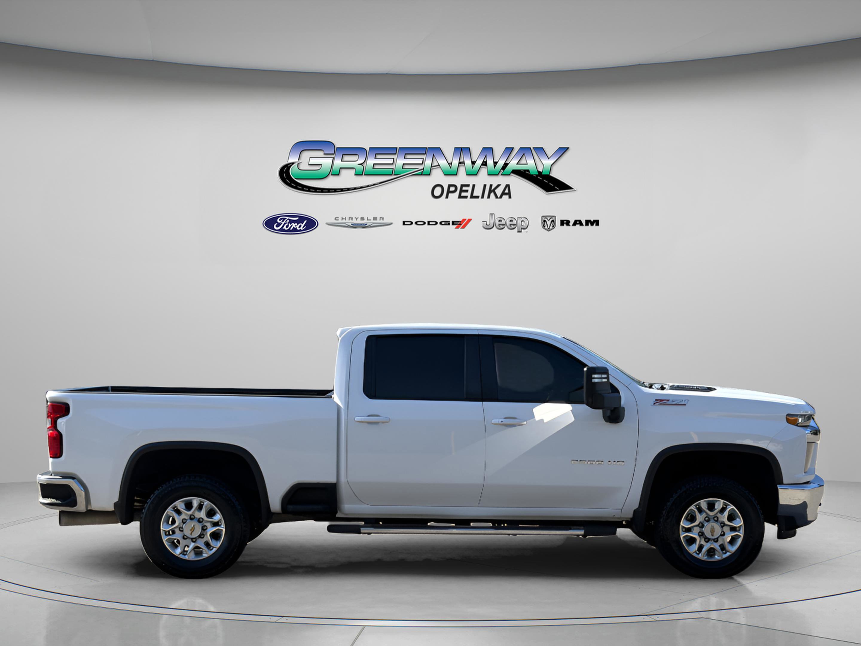 Used 2022 Chevrolet Silverado 2500 LT w/ Convenience Package image 24