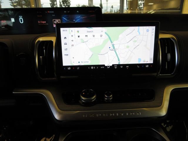 Certified 2025 Ford Expedition Max Platinum image 15