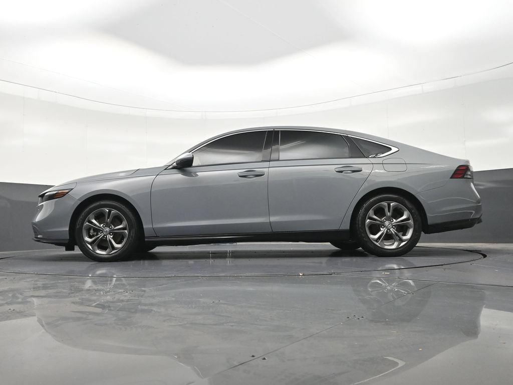 Used 2023 Honda Accord EX-L image 24