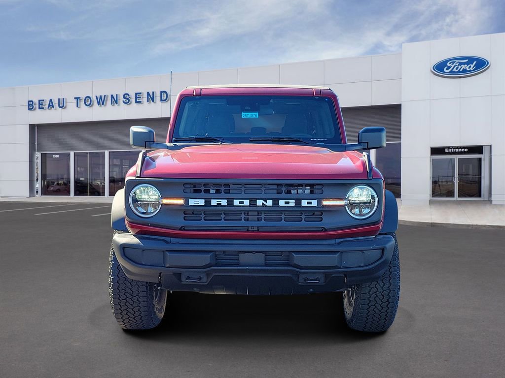 New 2025 Ford Bronco 4-Door w/ Sasquatch Package image 2