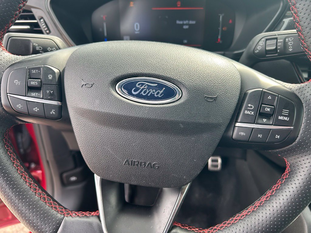 Used 2024 Ford Escape ST-Line w/ Tech Pack #1 AWD/4WD image 18