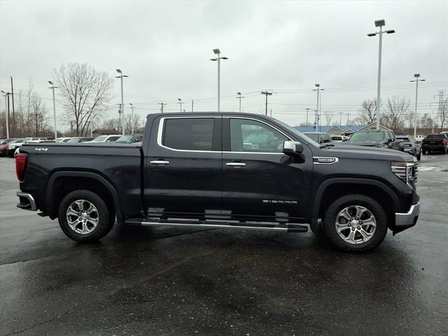 Used 2022 GMC Sierra 1500 SLT w/ SLT Convenience Package image 6