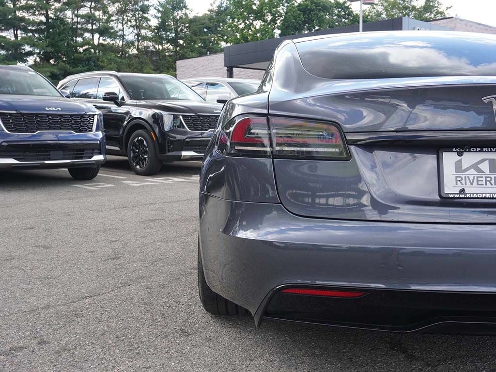 Used 2023 Tesla Model S AWD/4WD image 16