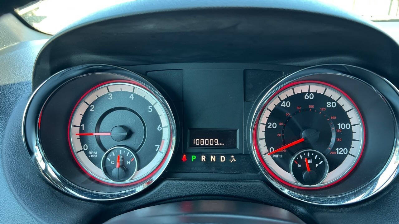 Used 2017 Dodge Grand Caravan SXT FWD image 13