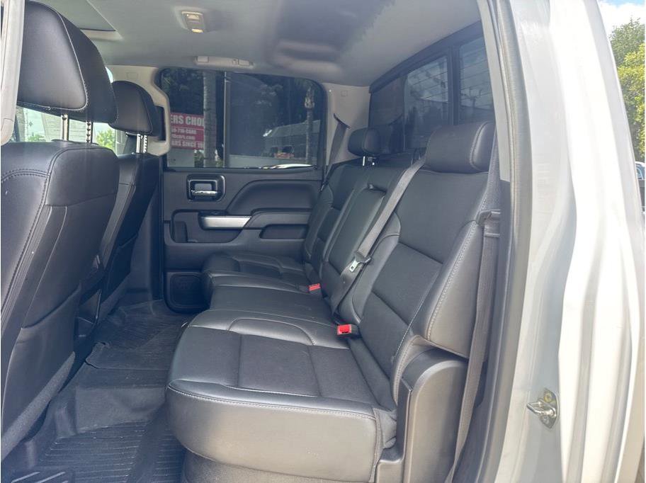 Used 2018 Chevrolet Silverado 2500 LTZ w/ Duramax Plus Package AWD/4WD image 10