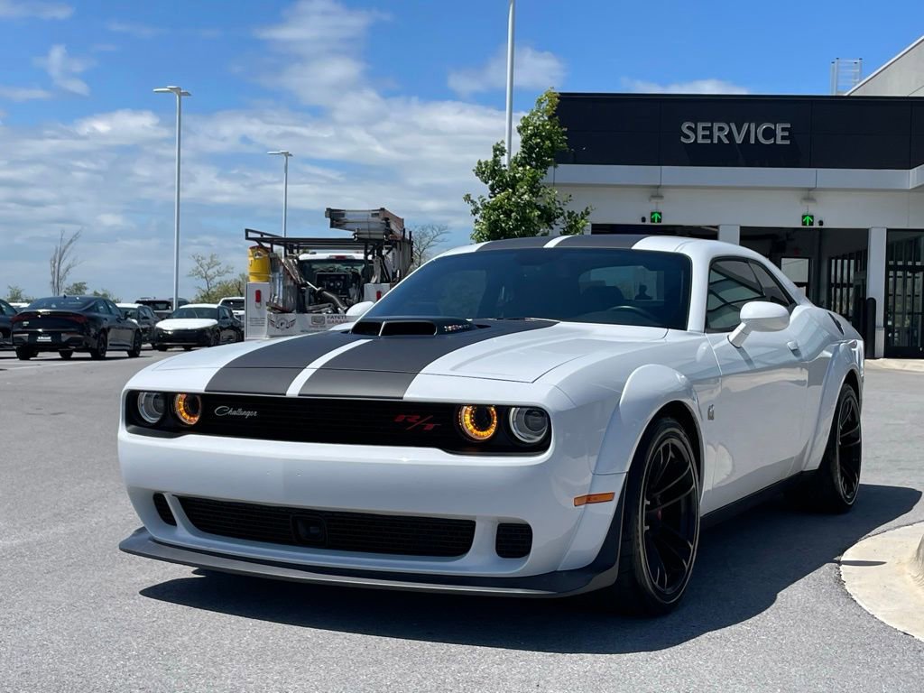 Used 2022 Dodge Challenger R/T Scat Pack RWD image 3