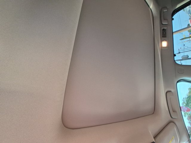 Used 2023 Nissan Pathfinder Platinum w/ Cargo Package AWD/4WD image 16