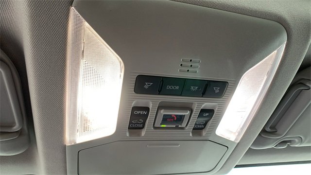 Used 2023 Toyota RAV4 XLE image 18