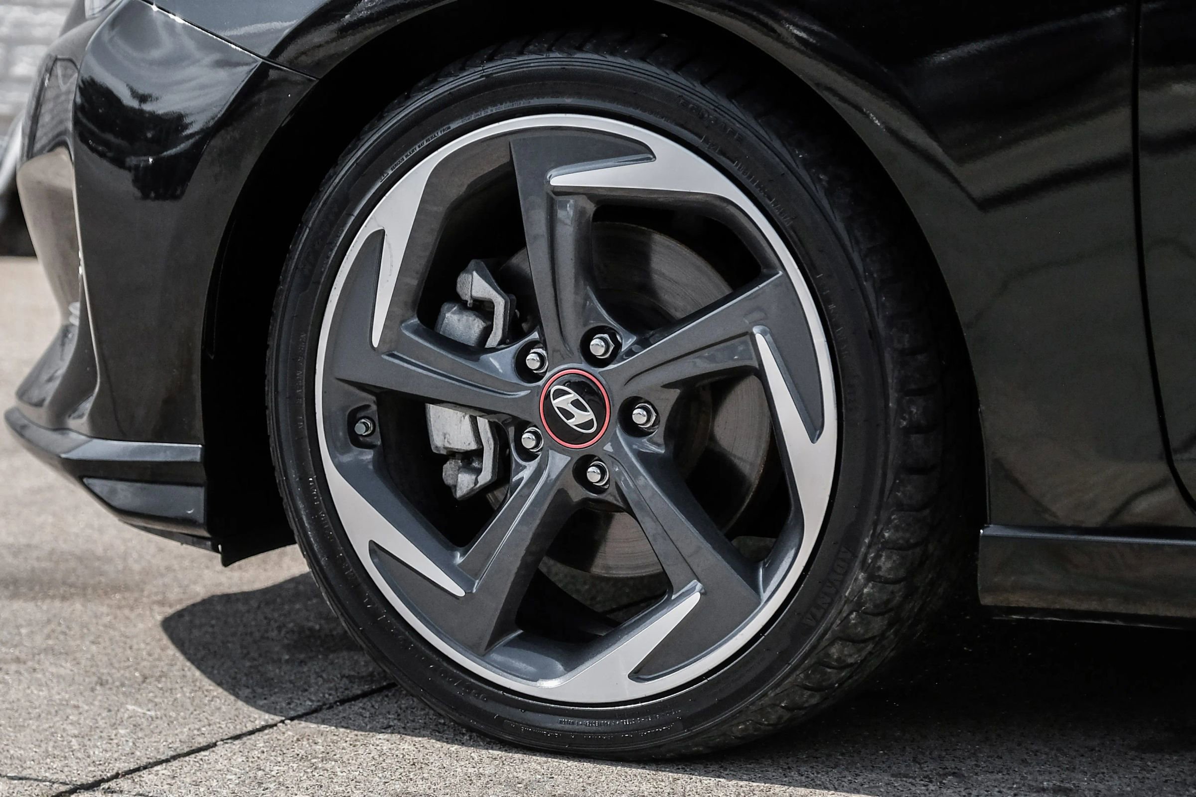 Used 2020 Hyundai Veloster Turbo FWD image 46