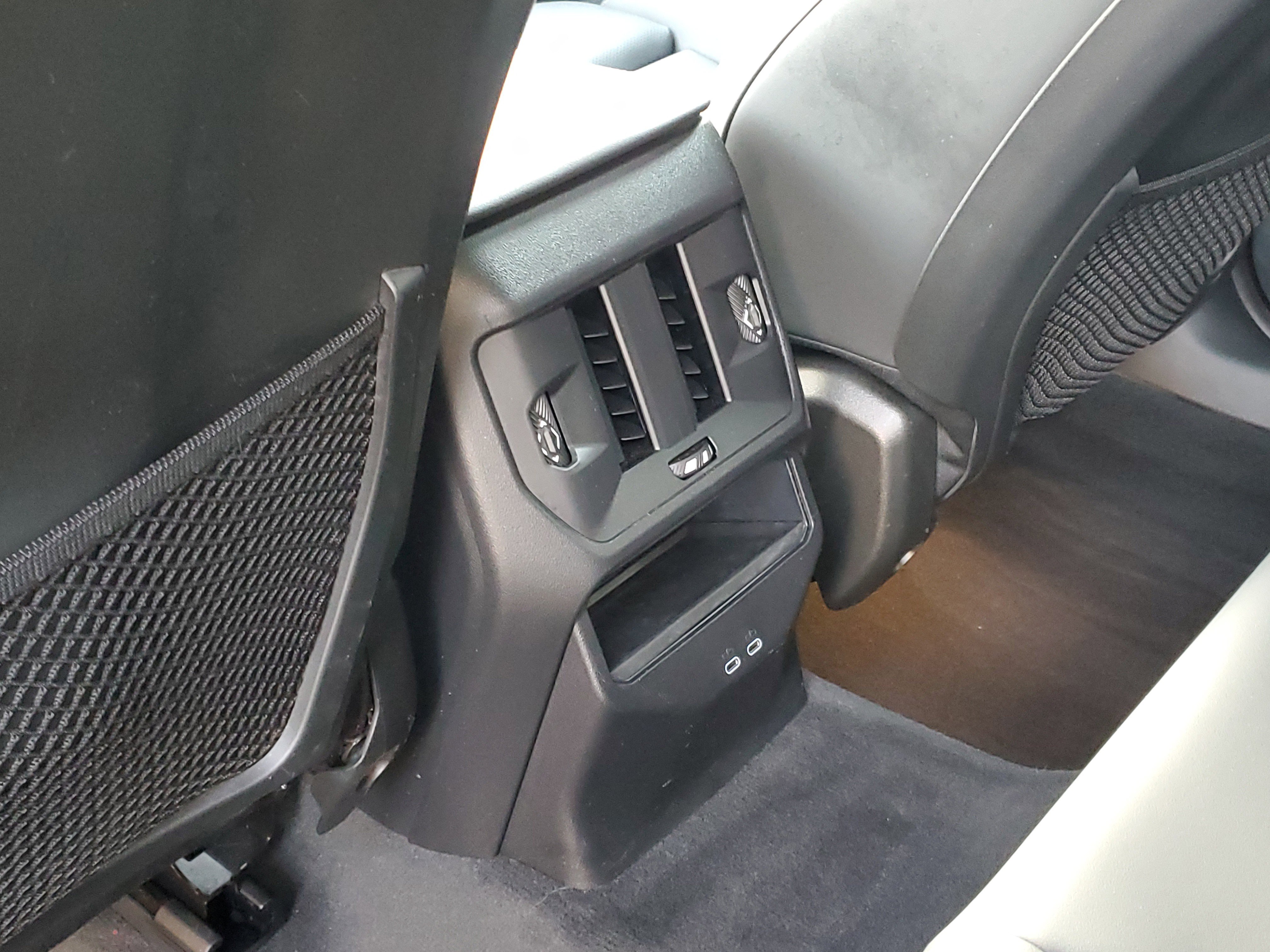 Used 2025 BMW X3 xDrive30i w/ Premium Package image 25