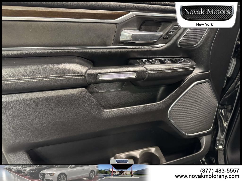 Used 2021 RAM 1500 Laramie AWD/4WD image 17