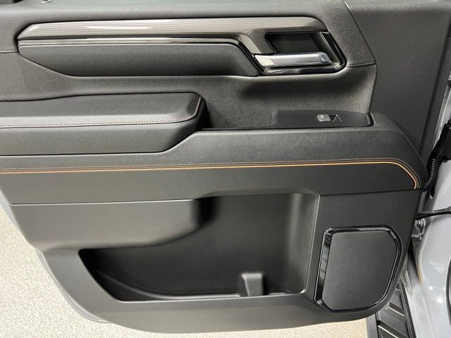 Used 2024 GMC Sierra 3500 AT4 w/ AT4 Premium Plus Package image 39