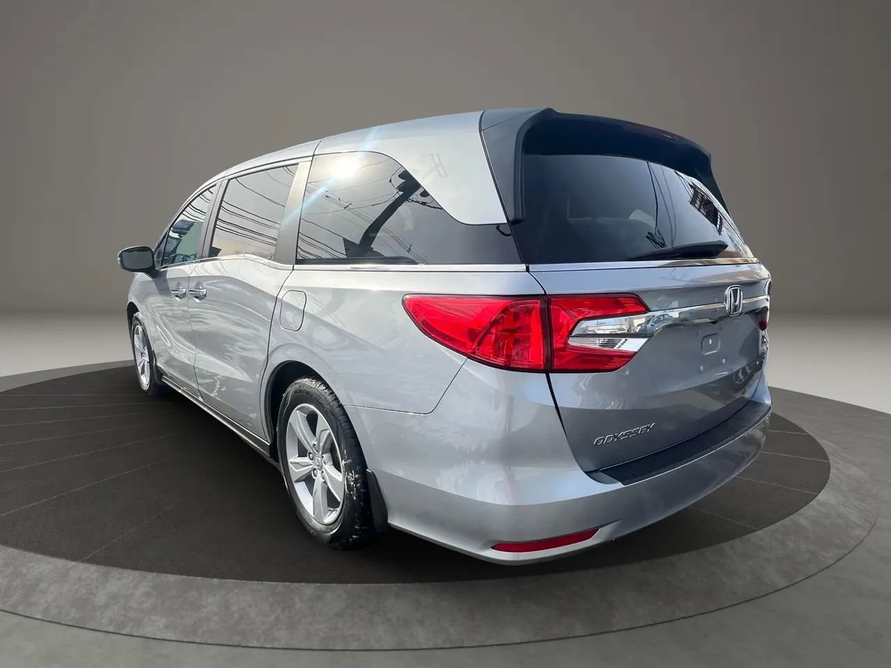 Used 2019 Honda Odyssey EX-L image 7
