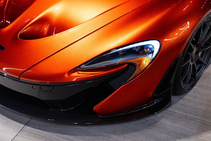 Used 2014 McLaren P1 RWD image 35