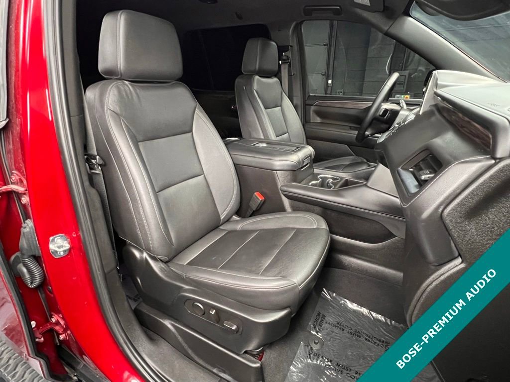 Used 2023 Chevrolet Tahoe Z71 w/ Luxury Package image 4