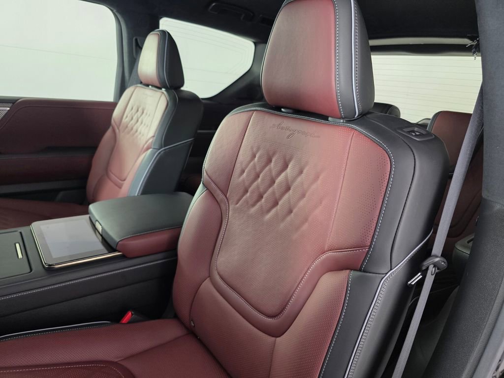 Used 2025 INFINITI QX80 Autograph image 16