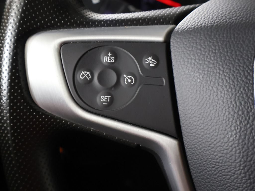 Used 2024 GMC Terrain SLE AWD/4WD image 34