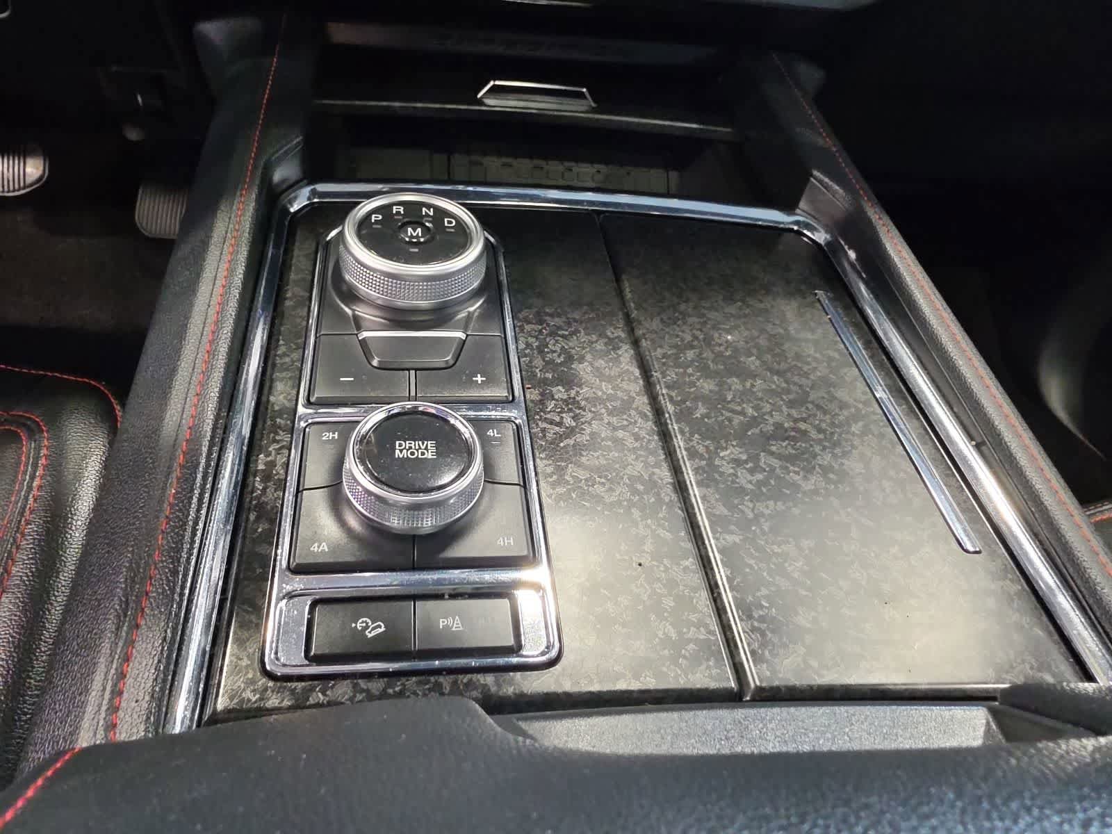Used 2023 Ford Expedition Limited AWD/4WD image 25