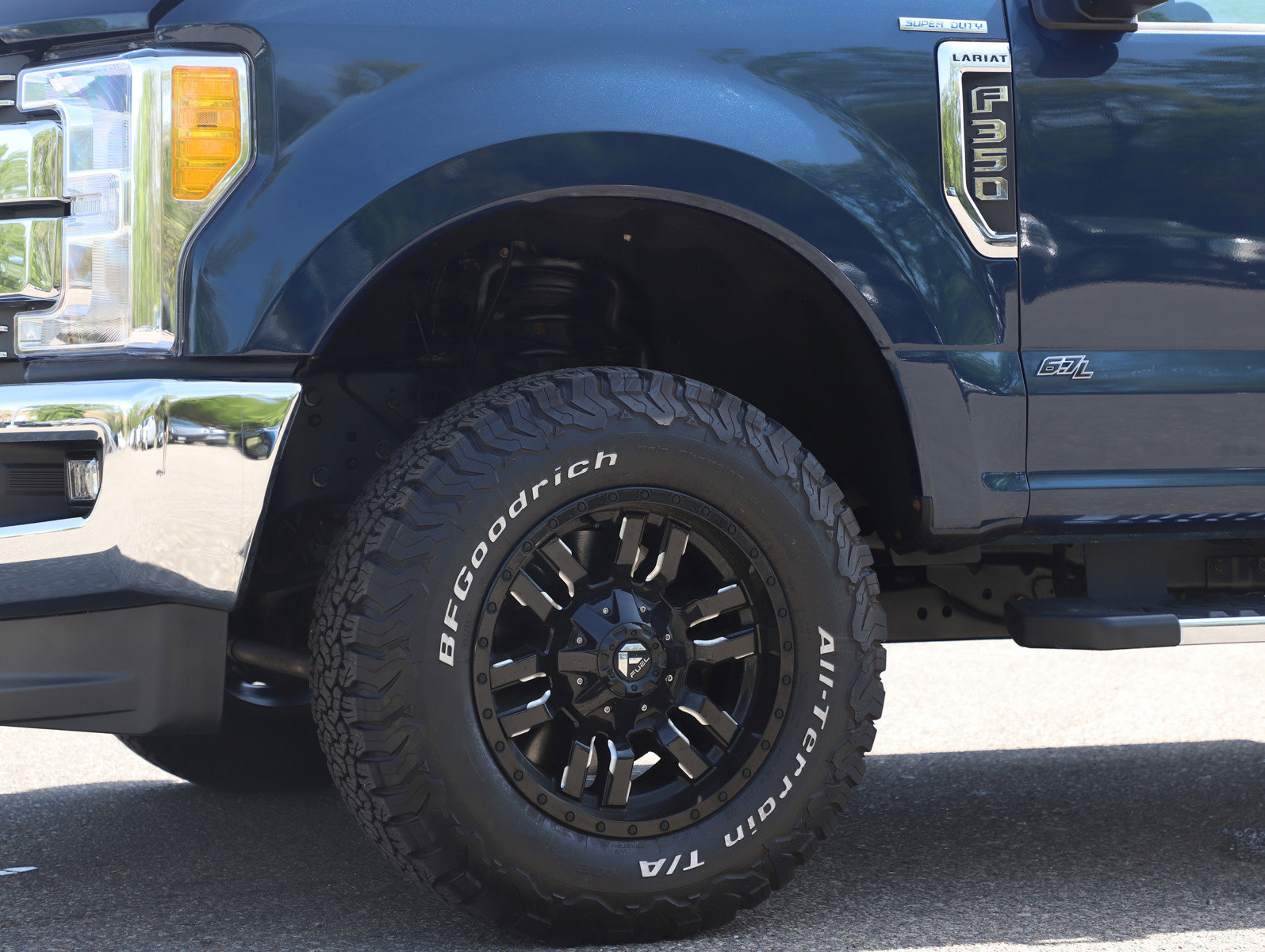 Used 2017 Ford F350 Lariat AWD/4WD image 32