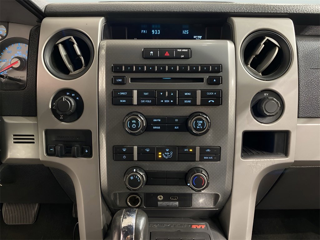 Used 2010 Ford F150 Raptor image 16