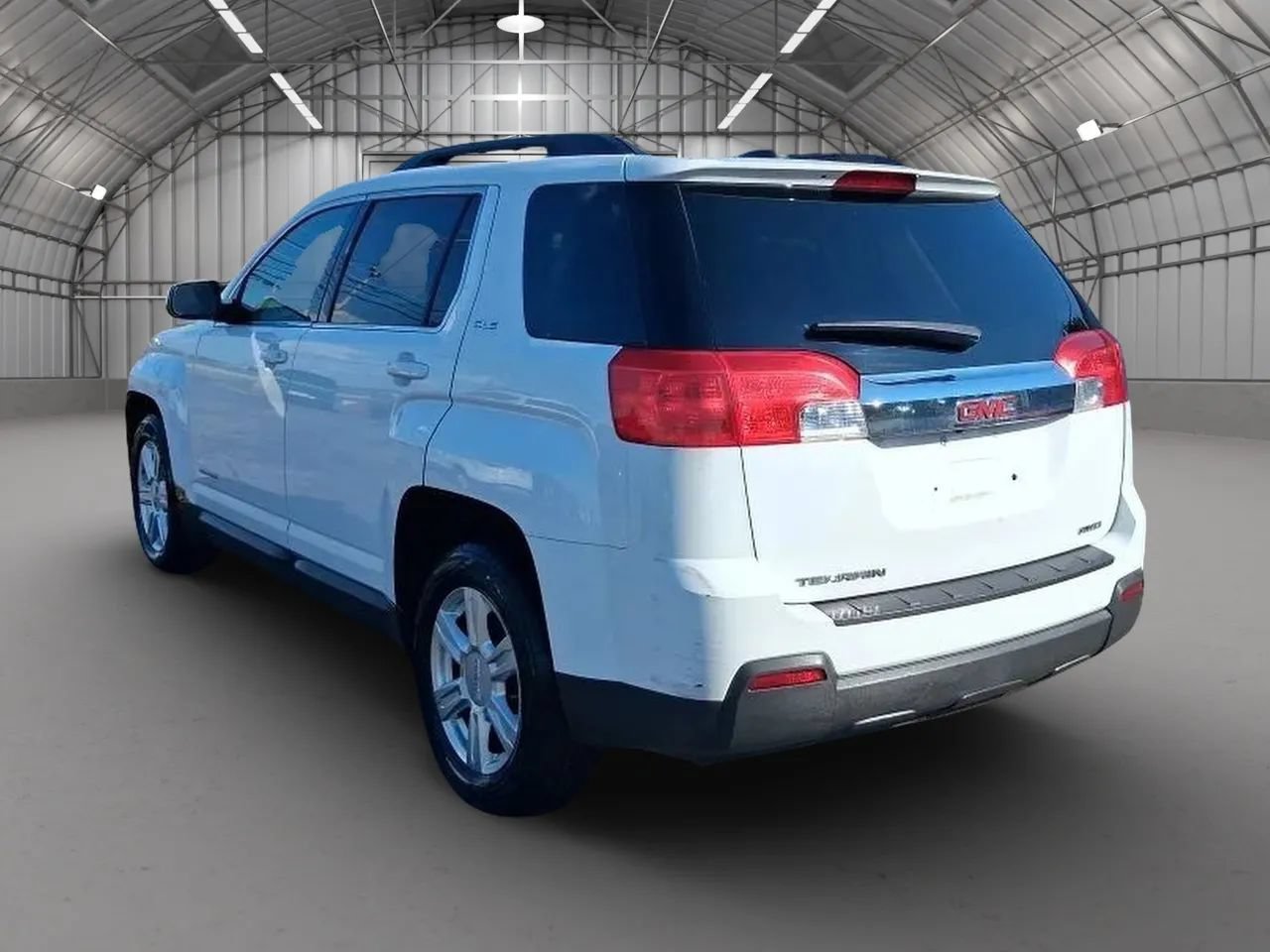 Used 2015 GMC Terrain SLE AWD/4WD image 3