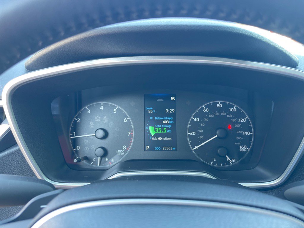 Used 2023 Toyota Corolla SE image 4