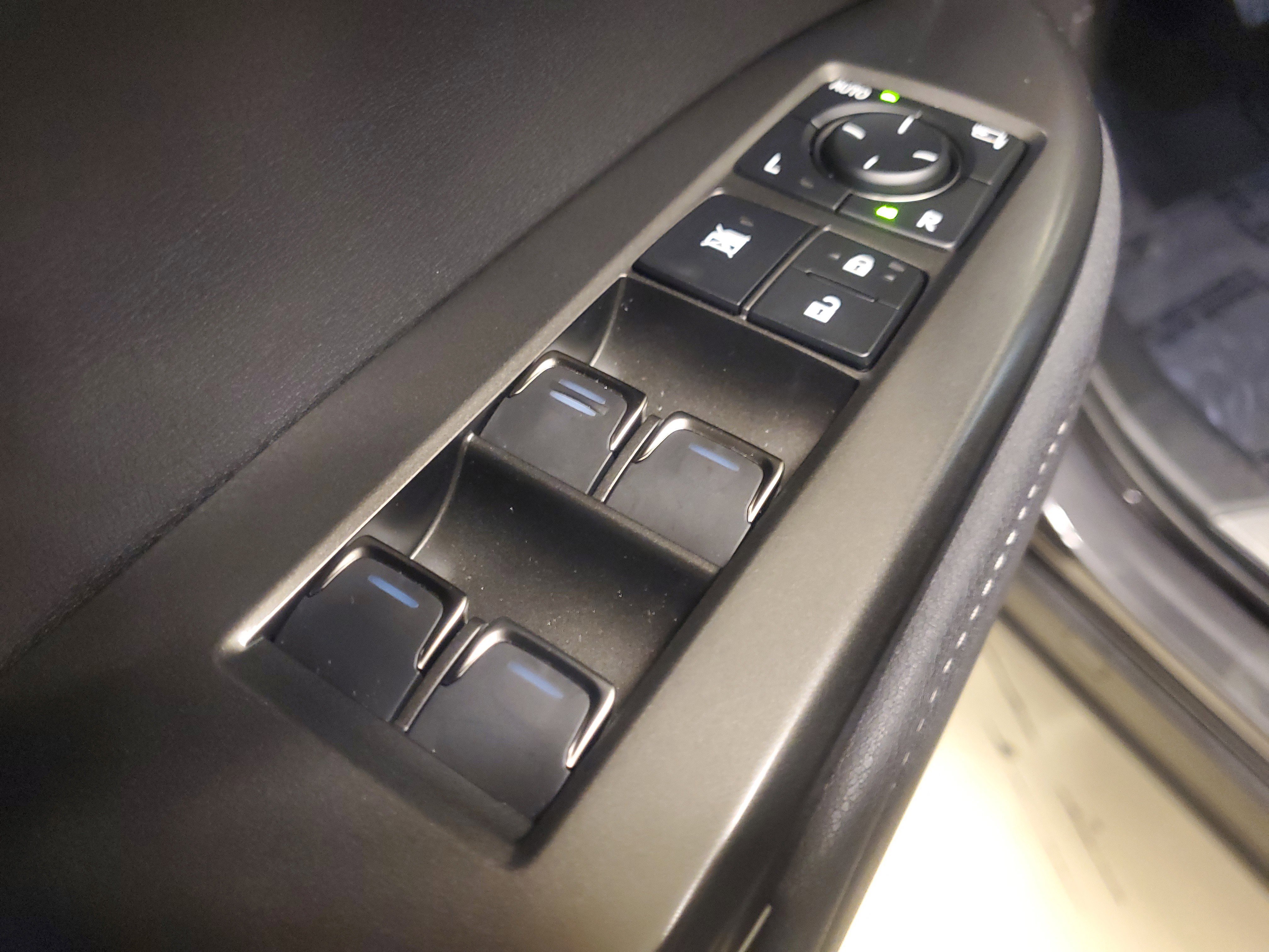 Certified 2025 Lexus NX 250 FWD w/ Premium Package image 24