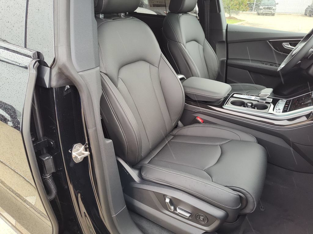 New 2026 Audi Q8 Prestige AWD/4WD image 12