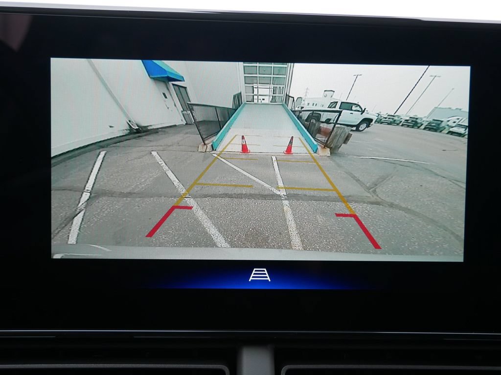 New 2026 Chevrolet Trax LT w/ Driver Confidence Package FWD image 26