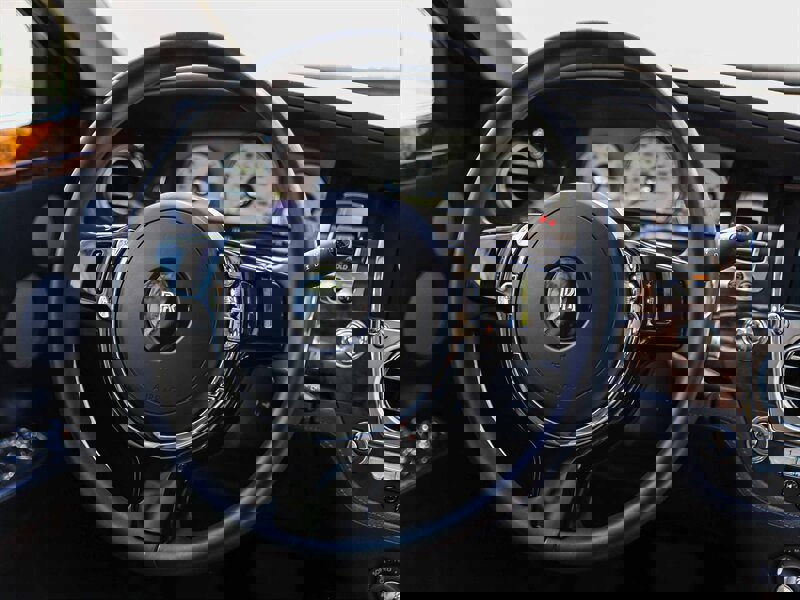 Used 2012 Rolls-Royce Ghost image 23