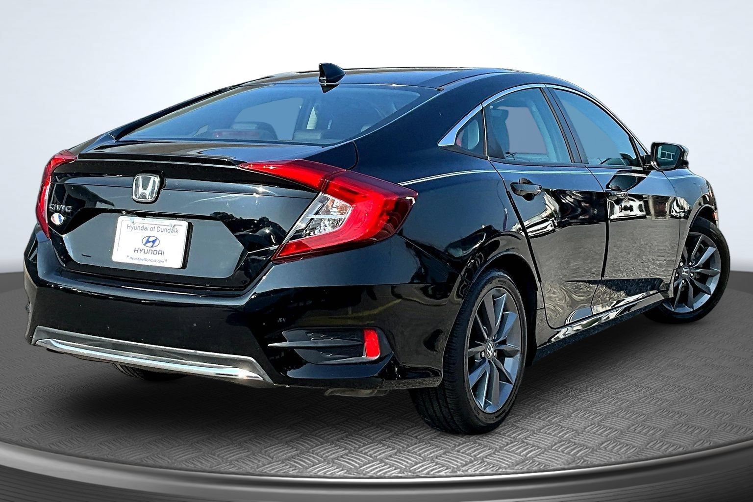 Used 2019 Honda Civic EX-L image 6