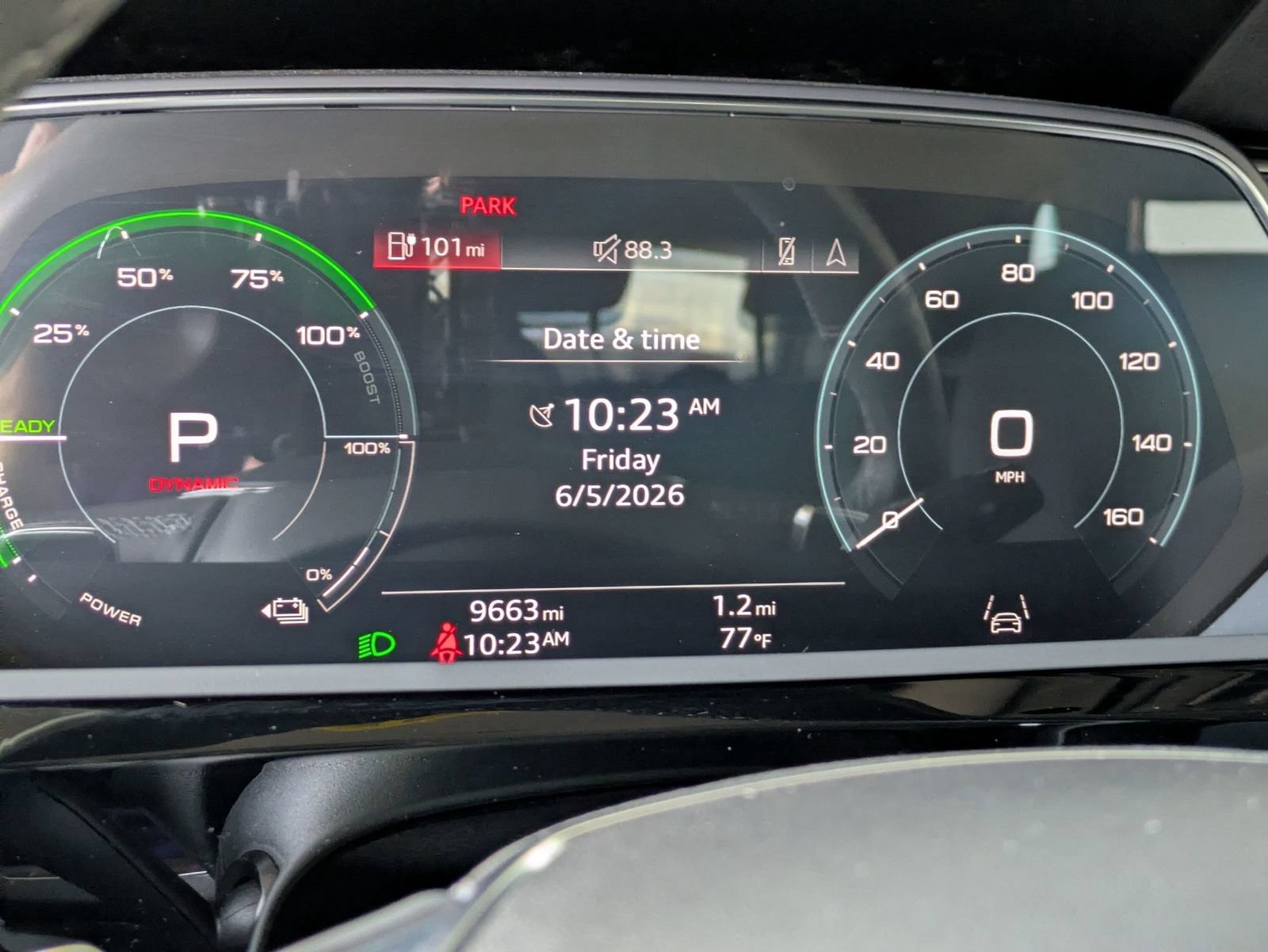 Used 2024 Audi Q8 e-tron Premium Plus w/ Premium Plus Package AWD/4WD image 12