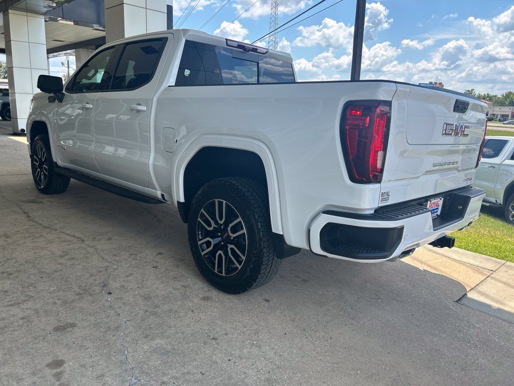 Certified 2026 GMC Sierra 1500 AT4 w/ AT4 Premium Package AWD/4WD image 5