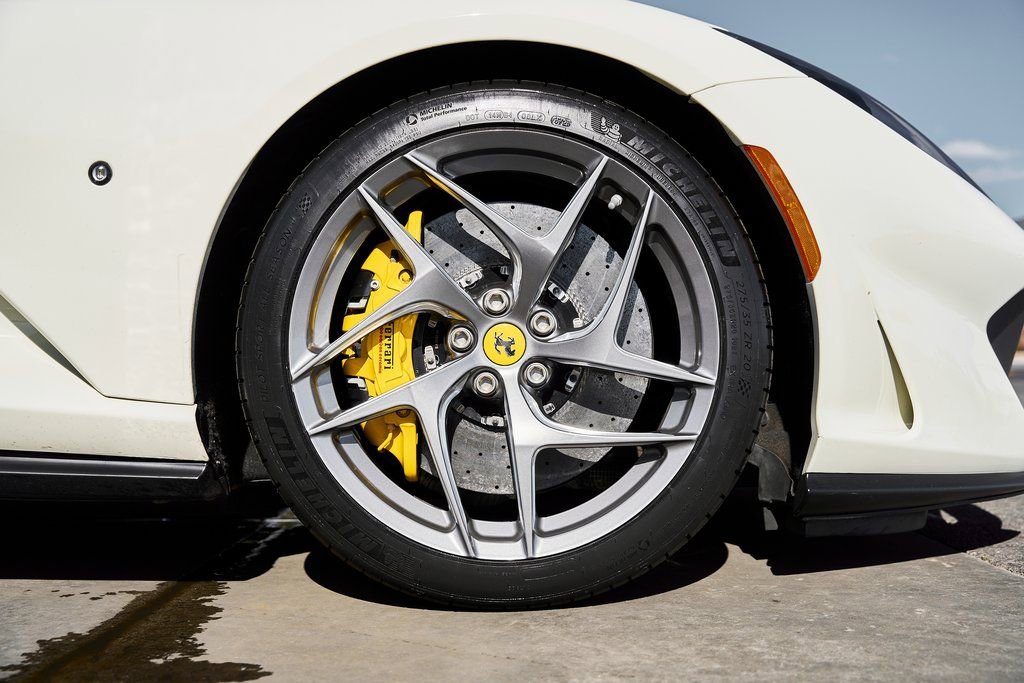 Used 2019 Ferrari 812 Superfast image 19