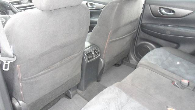 Used 2015 Nissan Rogue S AWD/4WD image 13